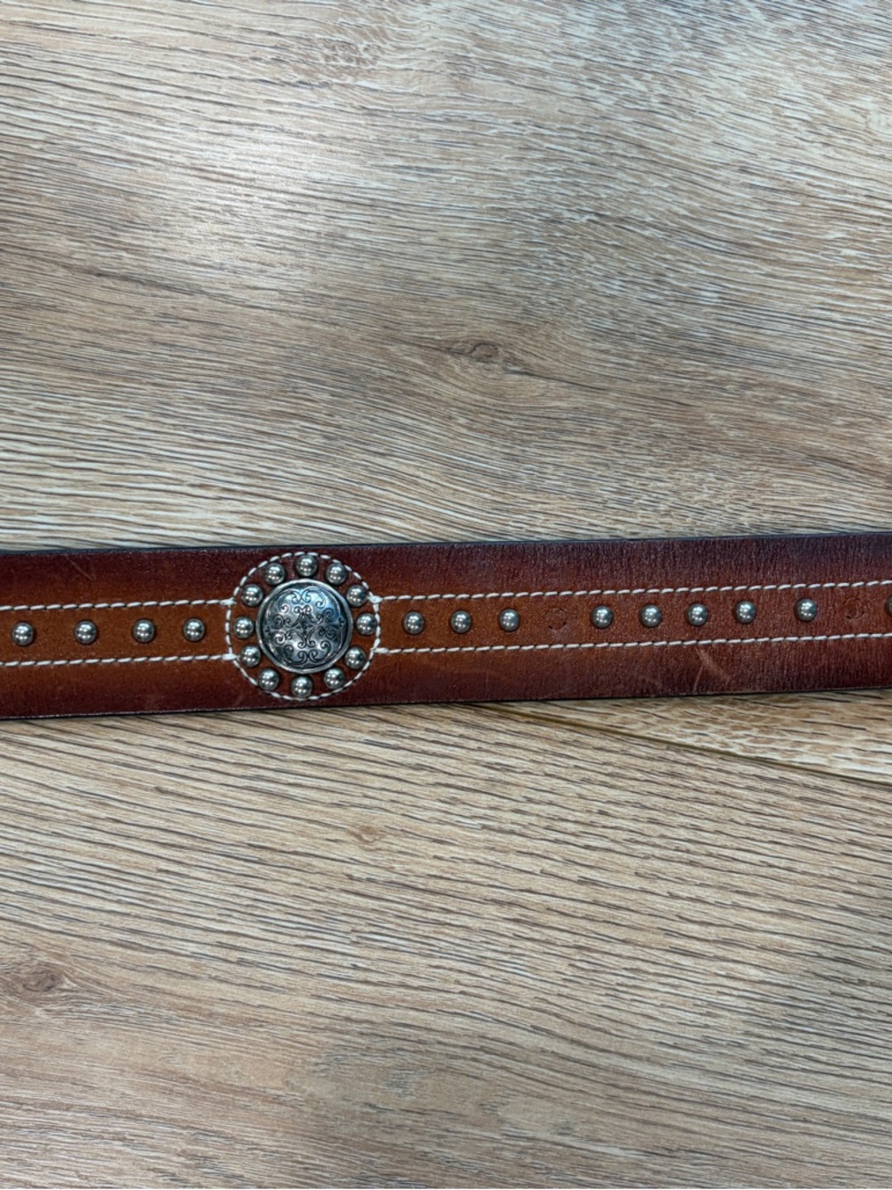Brighton Brown Leather Belt Silver Concho Studded Western Boho Size Medium - Picture 4 of 11